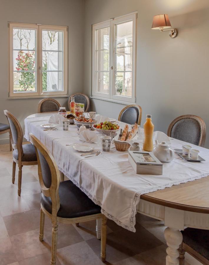 Courteuil L'Ame Des Hospitaliers B&B 외부 사진