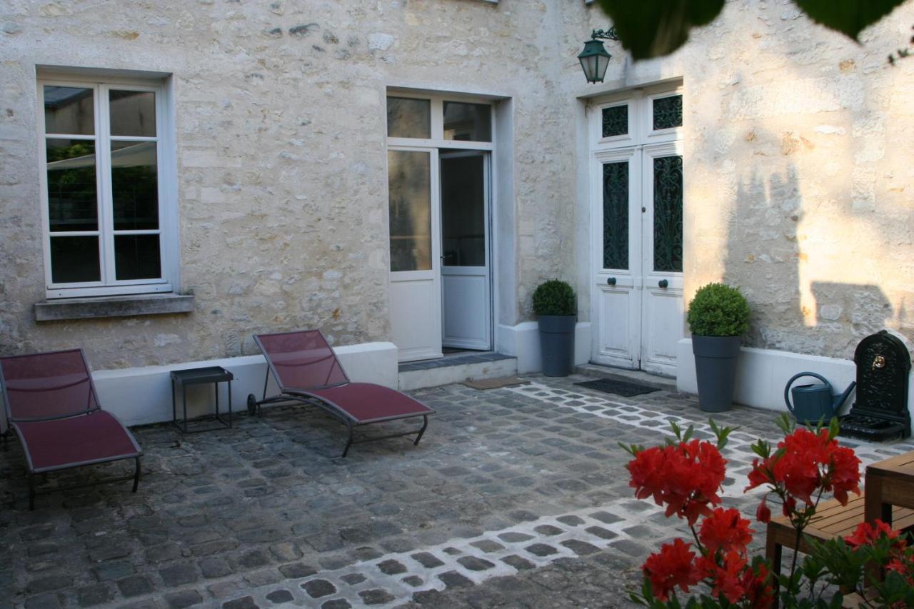 Courteuil L'Ame Des Hospitaliers B&B 외부 사진